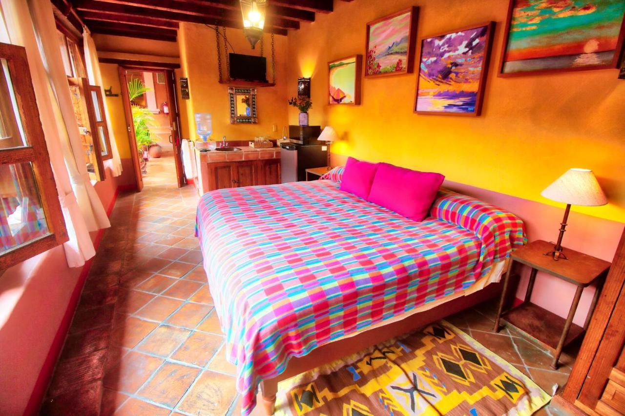 Hotel Casa Encantada ปาทซ์คูเอโร ภายนอก รูปภาพ