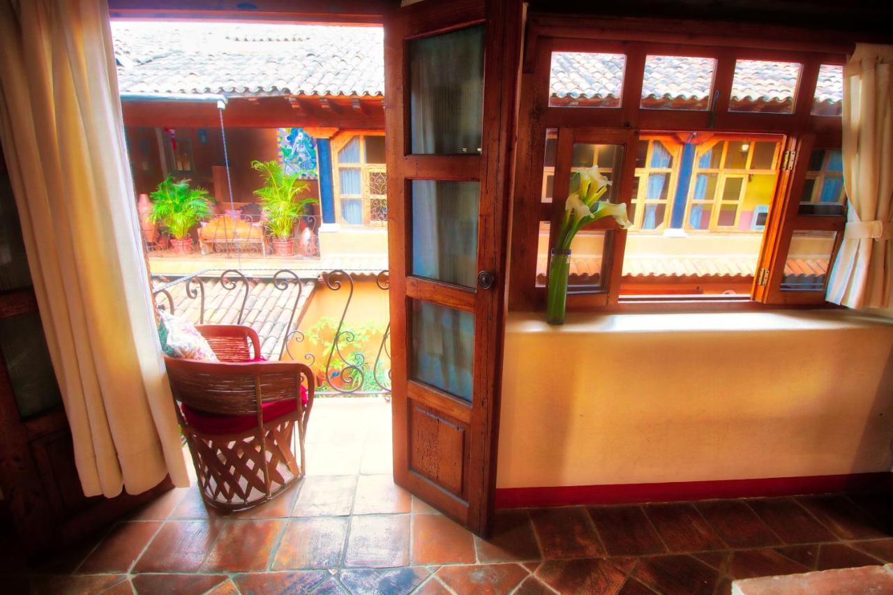 Hotel Casa Encantada ปาทซ์คูเอโร ภายนอก รูปภาพ