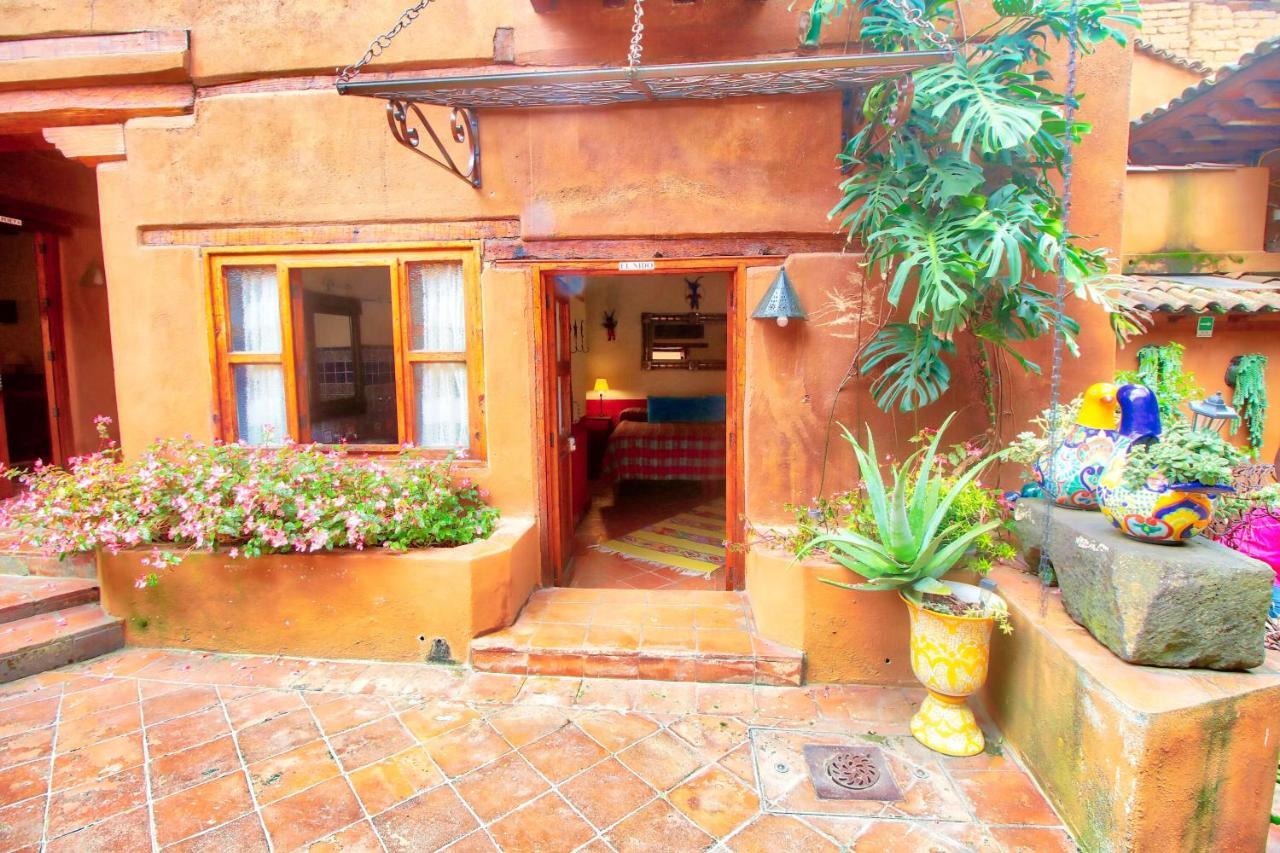 Hotel Casa Encantada ปาทซ์คูเอโร ภายนอก รูปภาพ