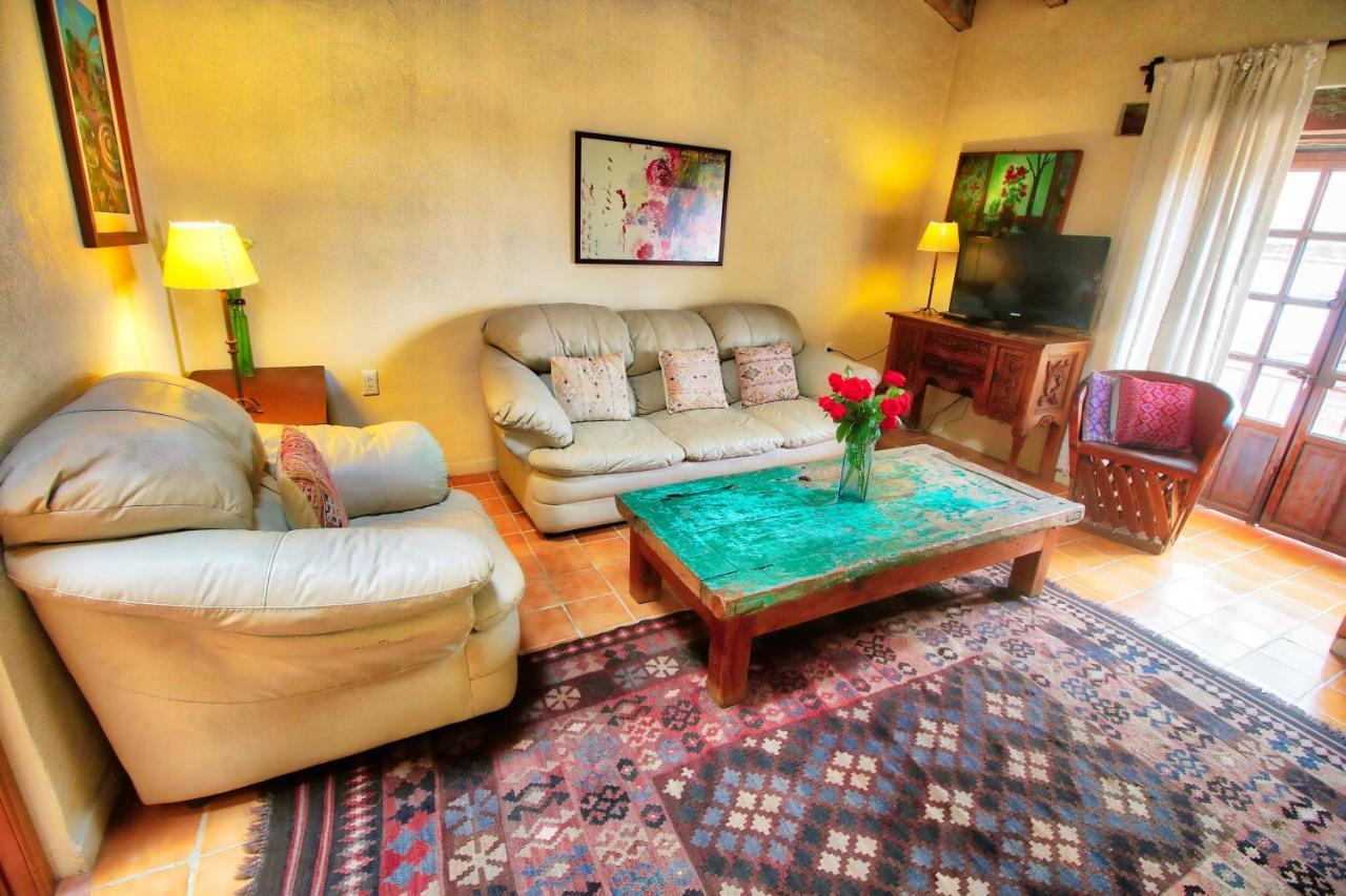 Hotel Casa Encantada ปาทซ์คูเอโร ภายนอก รูปภาพ